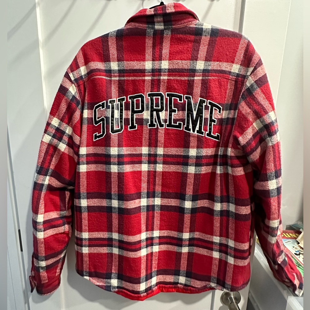 Supreme Arc Logo Quilted Flannel